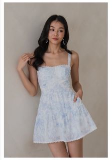 (Category: ) located in . Submitted by liyilywardrobe (Listing ID 1380785689, Image 1). Description: .