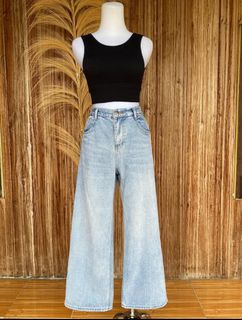 (Kategori: ) berada di . Dikirim oleh thriftkuyy (ID iklan 1380817486, Gambar 1). Deskripsi: .