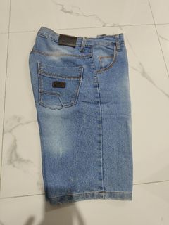 (Kategori: ) berada di . Dikirim oleh preloved_bynaf (ID iklan 1380893115, Gambar 1). Deskripsi: .