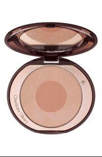 Charlotte Tilbury Collection item 3
