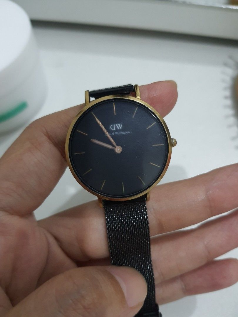 daniel wellington original hitam tali pasir, Fesyen Wanita, Jam