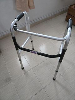 (Category: ) located in . Submitted by k.chia (Listing ID 1380785671, Image 1). Description: .