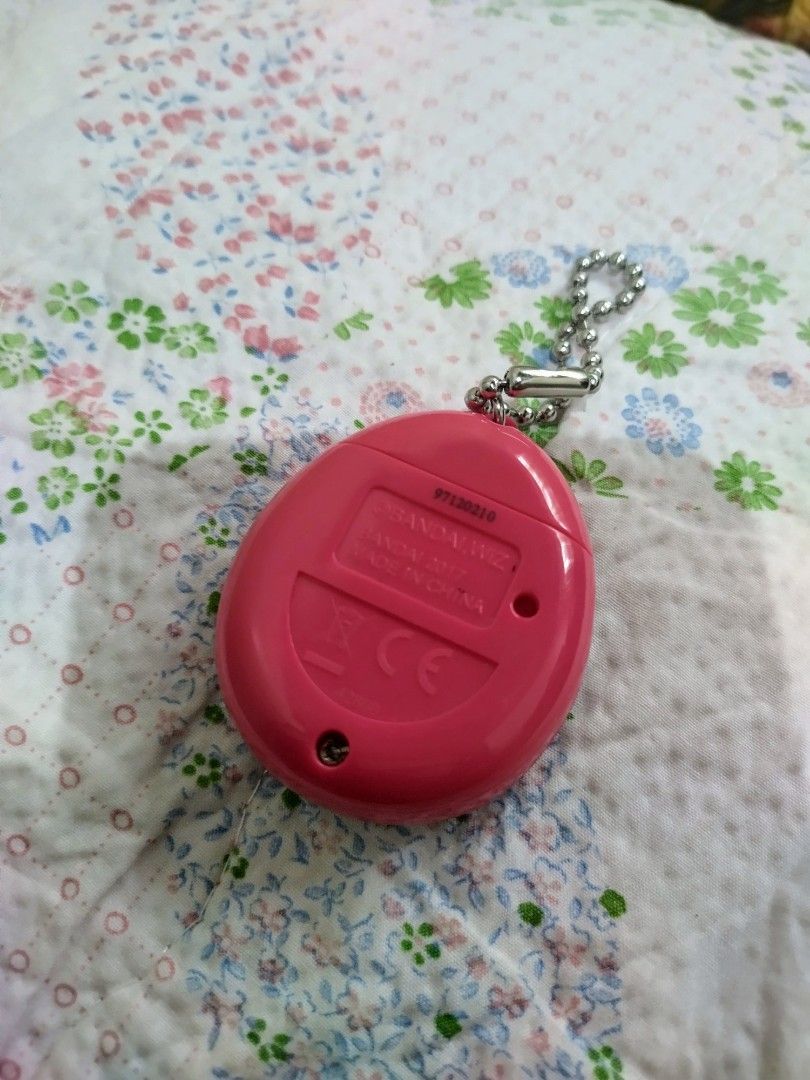 GEN 1 TAMAGOTCHI - MAJESTIC (Category: Interactive Toys) located in Quezon. Submitted by goldenwolf21 (Listing ID 1380717504, Image 2). Description: TAMAGOTCHI GEN1 MAJESTIC for sale color PURPLE 1 x tamagotchi MOP Gcash/BPI/Landbank buyer shoulder the shipping fee JRS/LBC/JNT/JORO pm for inquiries.