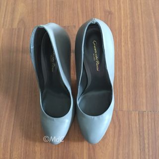 (Category: ) located in . Submitted by maisondeechic (Listing ID 1380842791, Image 1). Description: .