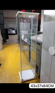 (Category: ) located in . Submitted by secondhandfurnituresg (Listing ID 1380729217, Image 1). Description: .