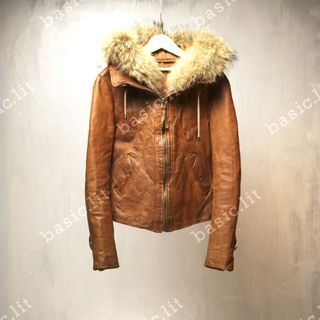 (Kategori: ) berada di . Dikirim oleh basic.lit (ID iklan 1380825921, Gambar 1). Deskripsi: .