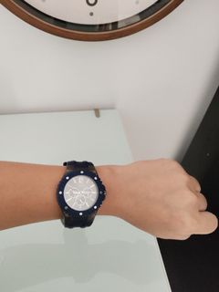 (Category: ) located in . Submitted by annlucky (Listing ID 1380702776, Image 1). Description: .