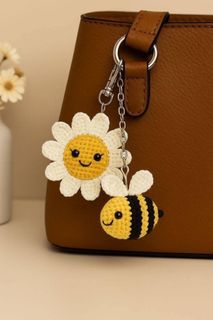 (Category: ) located in . Submitted by zinnie_made_with_luv (Listing ID 1380783703, Image 1). Description: .