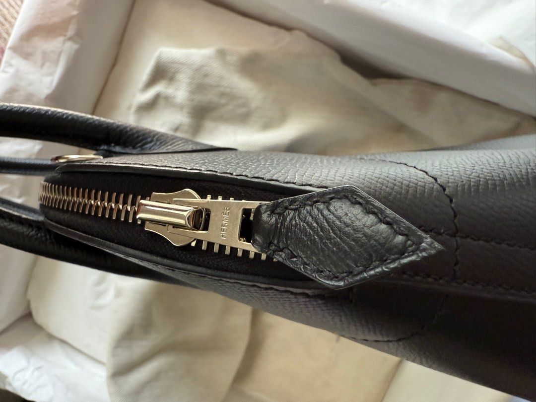 Hermes Bolide 27 Epsom Black (Category: Luxury Bags & Wallets) located in Cebu City. Submitted by simplyjoyce (Listing ID 1380715336, Image 3). Description: Hermes bolide 27 black epsom used a few times With dustbag and box 100% original Cebu City onhand.