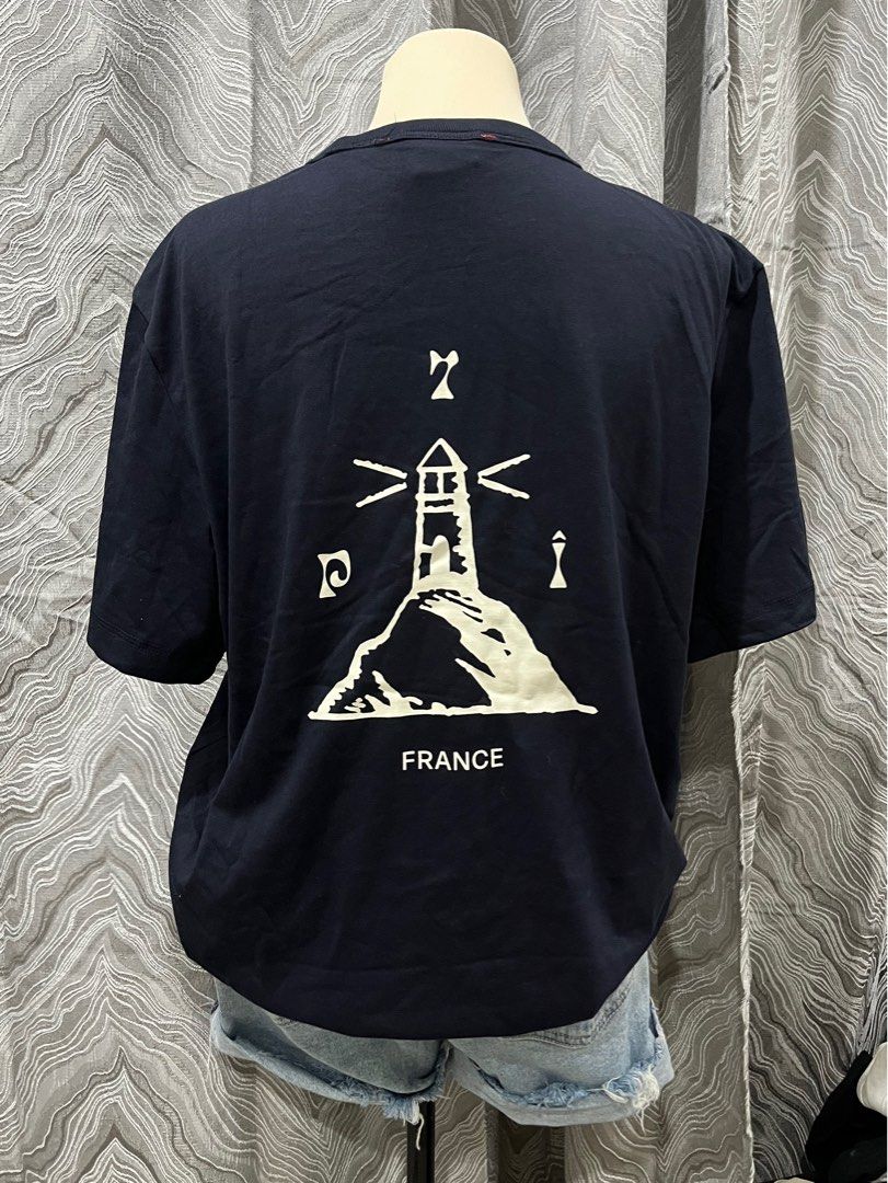 H&M RELAXED FIT NAVY BLUE TSHIRT (Category: Tshirts & Polo Shirts ) located in Manila. Submitted by me_styleph (Listing ID 1380697389, Image 2). Description: Available sizes: based on tag & medida • Large - 22.5” x 28.5” - brand new with etiketa - oversized - with individual plastic - mall pullout, excellent quality - prices are still negotiable - NO COD - shipping via direct J&T app.