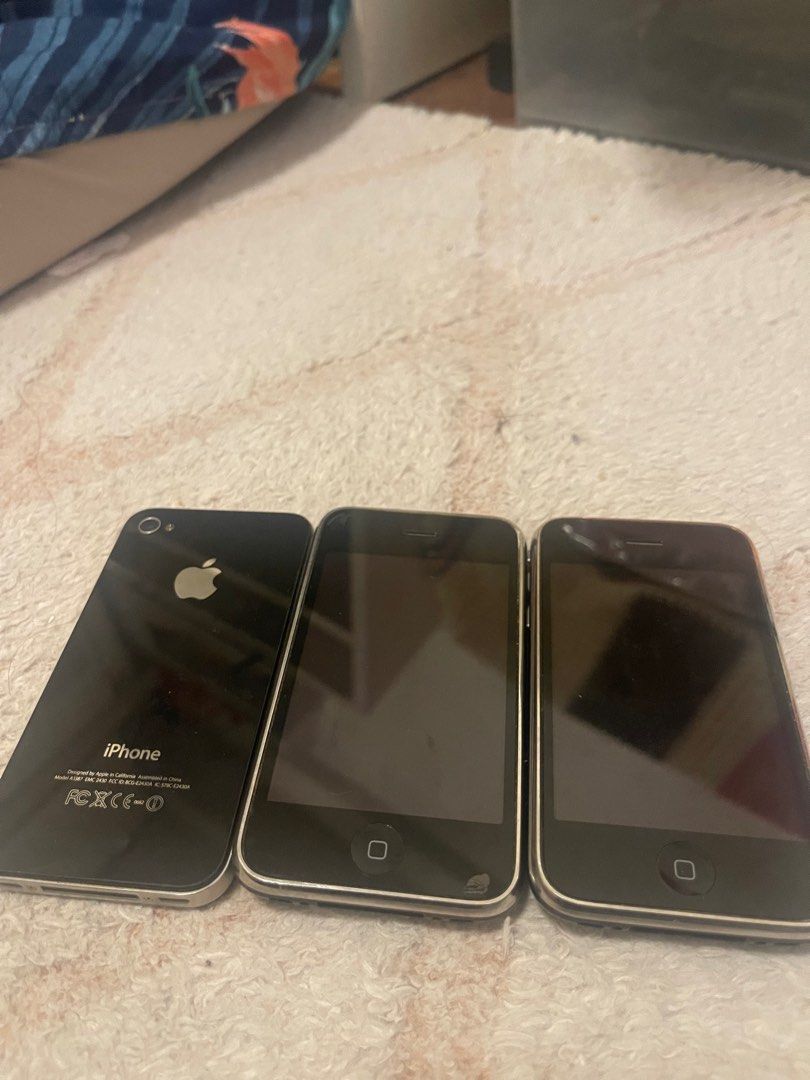 iPhone (Old models) take all (Category: Others) located in Manila. Submitted by skirtttz (Listing ID 1380772900, Image 2). Description: iPhone 3gs -2pcs has cosmetic issues. Not tested if working iPhone 4S- no cosmetic issues. Not tested if working Vivo y71- screen issue Take all for 800 pesos .