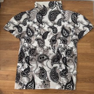 (Category: ) located in . Submitted by helloiamherenow (Listing ID 1380743650, Image 1). Description: .