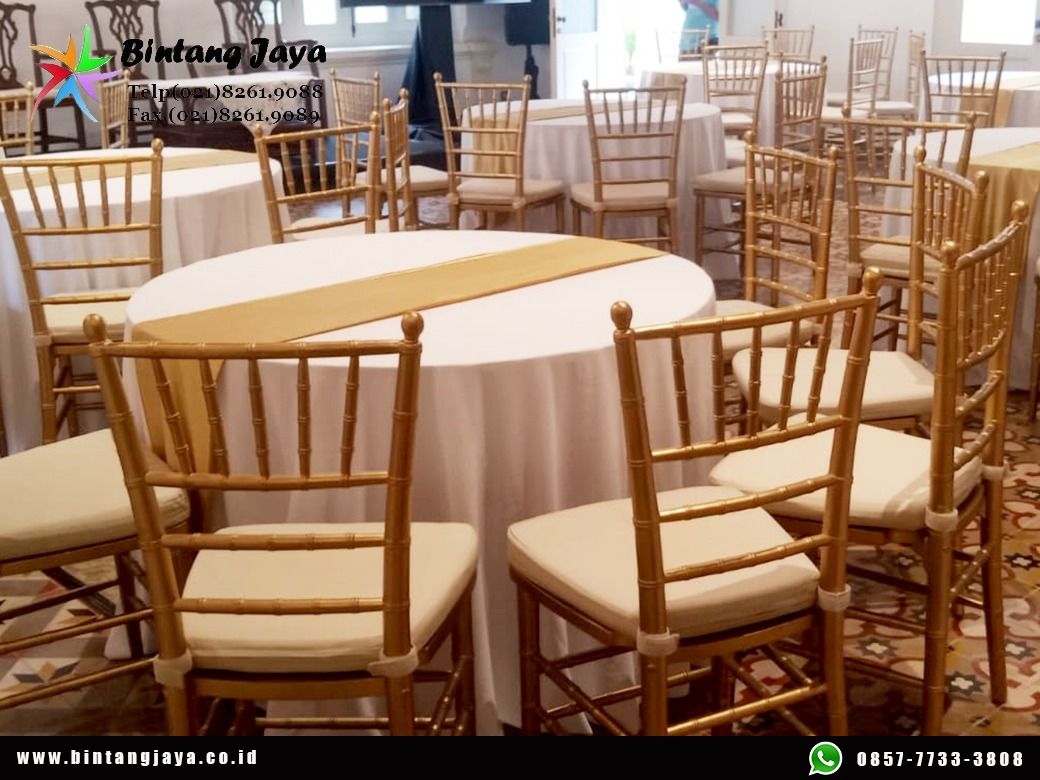 Jasa Sewa Kursi Tiffany Dan Round Table Event Gedung 82 Cikini Jakarta ...