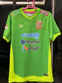 (Kategori: ) berada di . Dikirim oleh mellisa.s (ID iklan 1380841444, Gambar 1). Deskripsi: .
