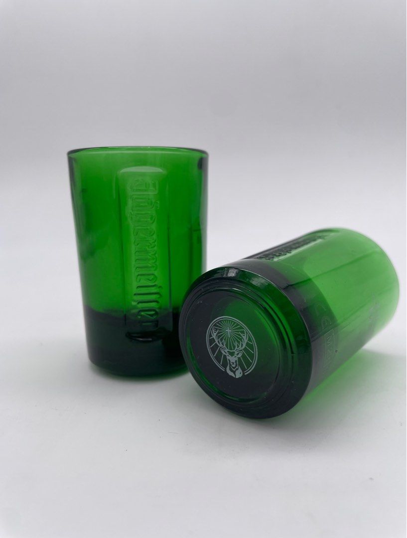 由 benkuma (刊登 ID 1380821786，圖片 1) 提交，位於 台中市 (Taichung) 的 野格Jägermeister 綠shot杯一對 (類別：水杯、水壺)，說明：野格Jägermeister 綠shot杯 2個為一組 300元 全家+60 共有5組 最低購買數量為一組 全拿5組可以免運～多組台中IKEA附近可約面交 。