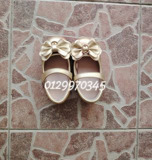 (Category: ) located in . Submitted by kyraazhar (Listing ID 1380842967, Image 1). Description: .