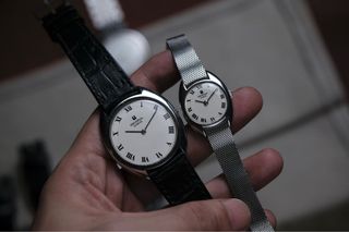 (Category: ) located in . Submitted by vintagevaluewatches (Listing ID 1380802129, Image 1). Description: .