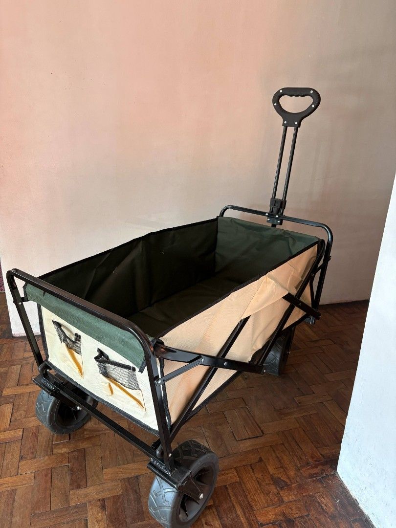 Large and Extra Large Foldable Wagon Trolley Cart (Category: Hiking & Camping) located in Manila. Submitted by mariellafa93724 (Listing ID 1380807386, Image 3). Description: Large: 68cm x 48cm x 47cm XL: 90cm x 50cm x 56cm Within the day delivery via lalamove.