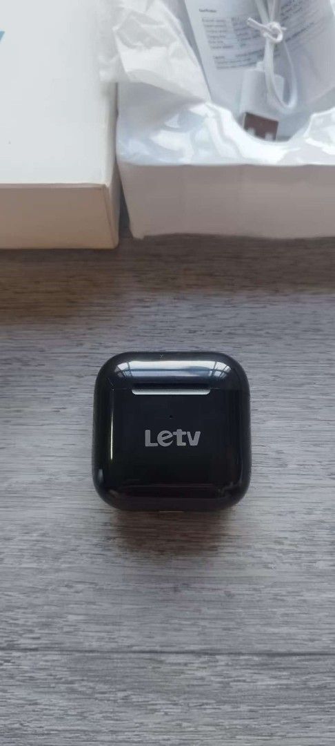 Letv Ears Pro TWS Bluetooth 5.0 Earphones Charging Box Wireless Headphone Touch Control W/ Microphone/ Brand new in box/Self collect only63208339229314112