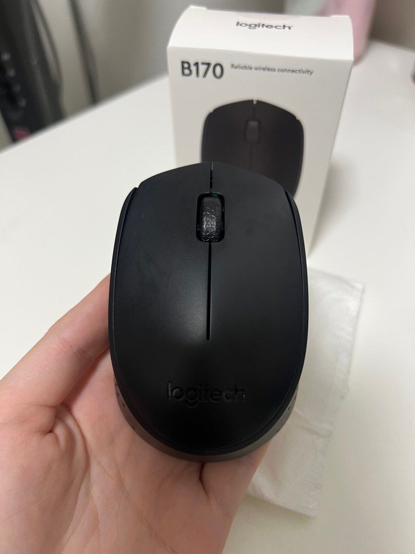 Logitech Wireless Mouse B17063221797569537111
