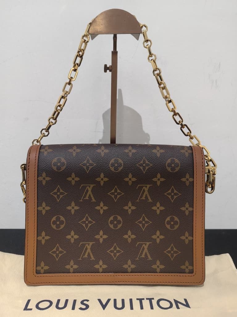 LOUIS VUITTON M44391 DAUPHINE MM MONOGRAM REVERSE GHW (Category: Bags & Wallets) located in Kuala Lumpur. Submitted by larueonlinestore (Listing ID 1380785716, Image 2). Description: LAR-3950-LV (Pre-owned) Brand - LOUIS VUITTON M44391 DAUPHINE MM MONOGRAM REVERSE GHW Model - M44391 DAUPHINE MM Size - 24.5CM Color - MONOGRAM REVERSE Material -COATED CANVAS Accessories - DUST COVER Condition - USED Visit our store to view the actual product P-1-17
