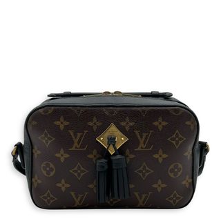 (Category: ) located in . Submitted by carousellluxury (Listing ID 1380732221, Image 1). Description: .
