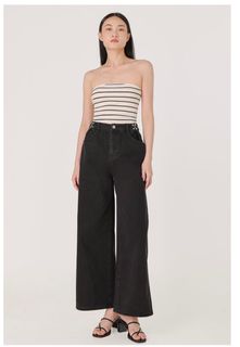 (Category: ) located in . Submitted by clothesforthought (Listing ID 1380875271, Image 1). Description: .