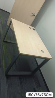 (Category: ) located in . Submitted by secondhandfurnituresg (Listing ID 1380728827, Image 1). Description: .