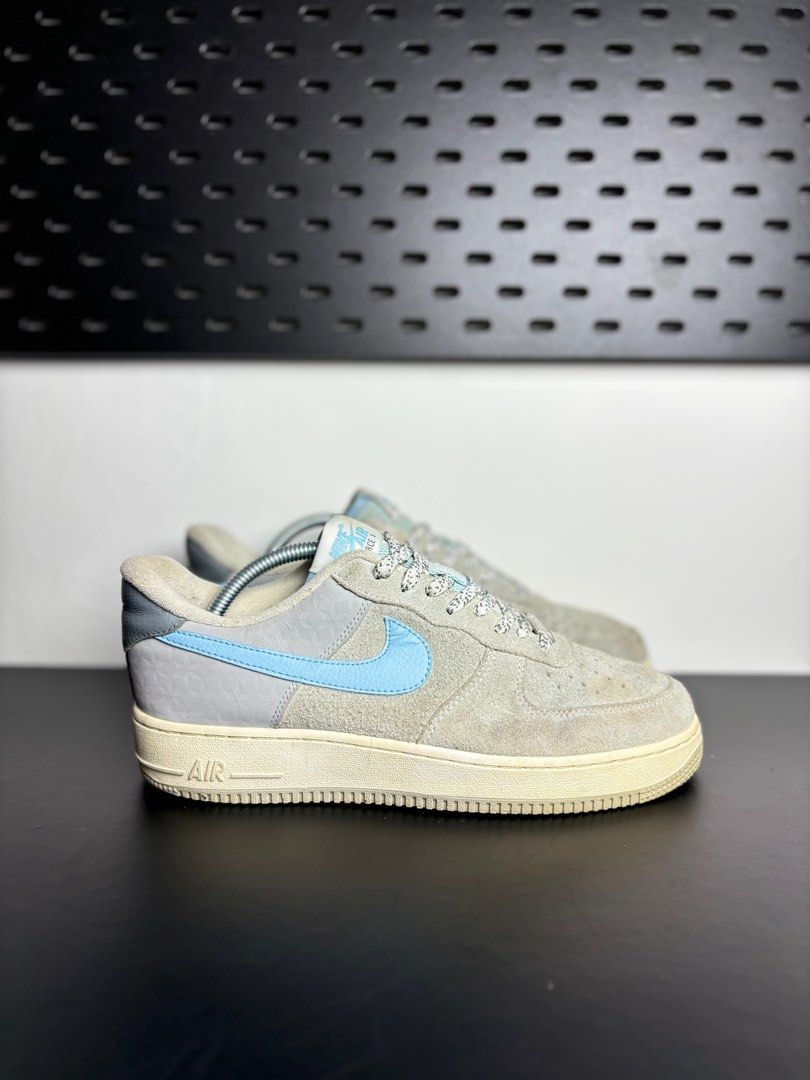 NIKE AIR FORCE LOW size 41, Fesyen Pria, Sepatu Sneakers di
