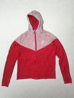 (Category: ) located in . Submitted by just.thrifting (Listing ID 1379489733, Image 1). Description: .
