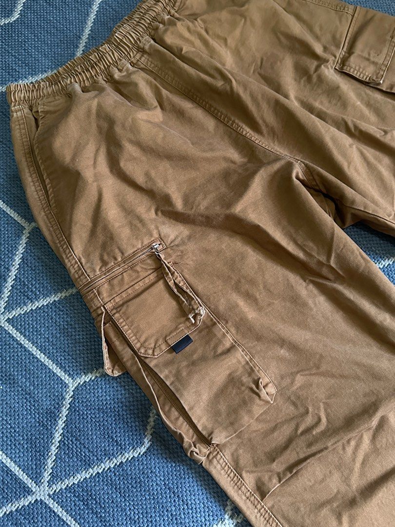 NP Cocoon Rebirth Wide Leg Cargo Pants (Category: Trousers) located in Quezon City. Submitted by adeecee1212 (Listing ID 1380868868, Image 2). Description: NP Cocoon Rebirth Wide Leg Cargo Pants Brown (random Chinese brand) Adjustable 26-36 Length: 36 in Inseam: 23 in Leg Opening: 10 in (adjustable) XL on tag 800 PHP.