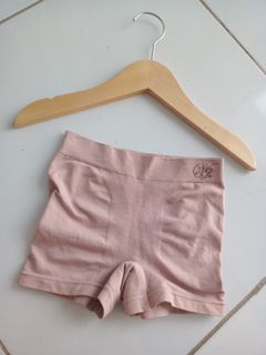 (Kategori: ) berada di . Dikirim oleh florapreloved (ID iklan 1380790073, Gambar 1). Deskripsi: .