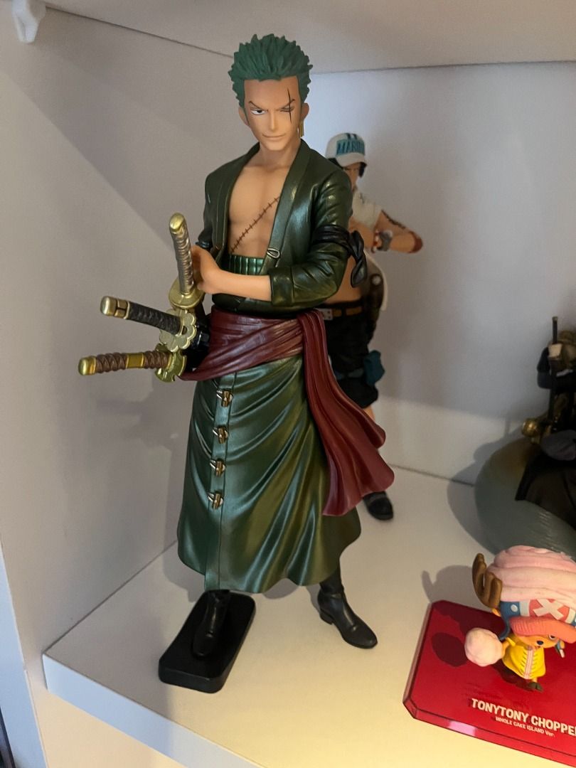 One Piece Roronoa Zoro Figure, Hobbies & Toys, Toys & Games on Carousell