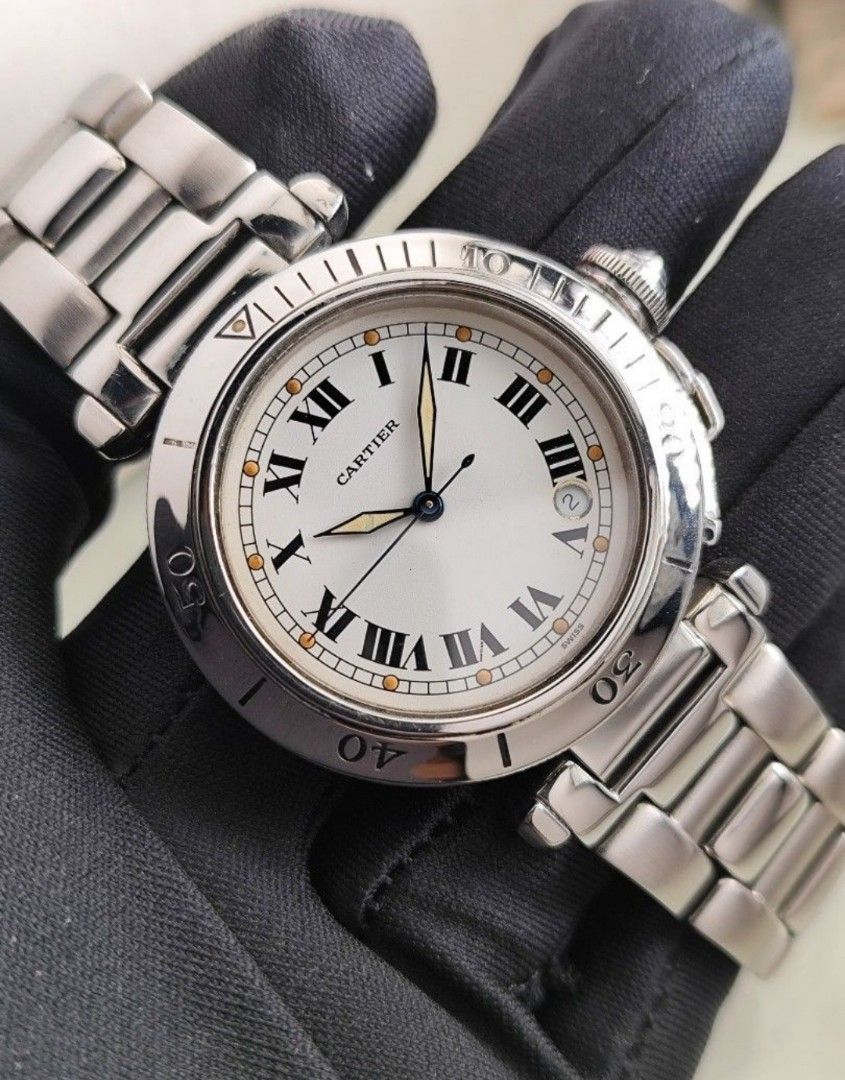 Original Cartier Pasha (Category: Luxury Watches) located in San Juan City. Submitted by exclusivelyours (Listing ID 1380875548, Image 2). Description: Description of the watch posted in the last photo. PM if interested 😊.