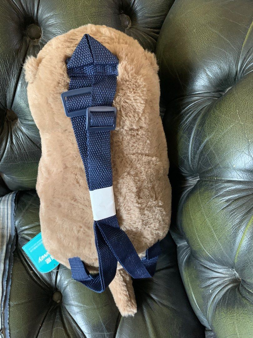 Otter plush bag plushie JAPAN Imported JELLYCAT AURORA KEYCHAIN PLUSHIE TY BEANIE BACKPACK CUTE (Category: Toys & Games) located in Singapore. Submitted by hobbeast (Listing ID 1380714400, Image 3). Description: AVAILABLE for adoption!! sgd $25 only Otter plush backpack (Japan) “Snuggle meets storage — adopt this otter backpack before it swims away!” Guaranteed to turn heads and steal hearts — this otter backpack is otterly irresistible! Approx 4