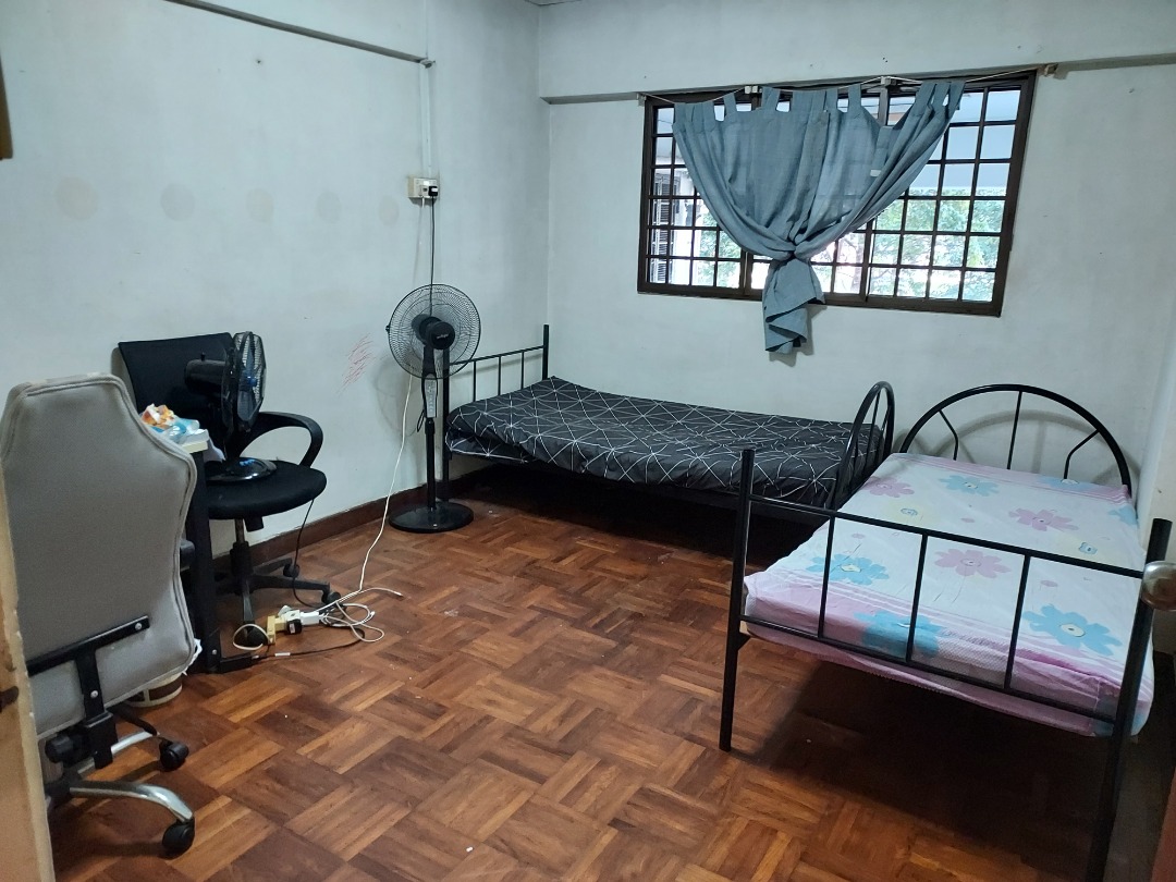 (Category: ) located in . Submitted by ad.12 (Listing ID 1380739672, Image 1). Description: .