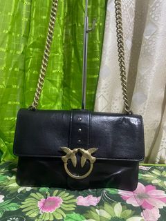 (Category: ) located in . Submitted by thethriftshopbyme (Listing ID 1380839465, Image 1). Description: .
