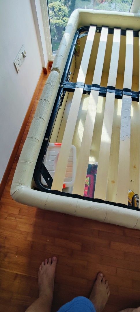 Queen Size Bed Frame with Storage65075088898177112