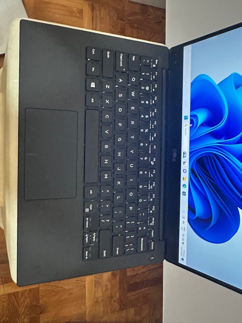 Refurbished Dell XPS Laptop63168002468483111