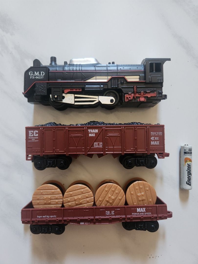 Robot Trains Maxie , Selly , Battery Operated Train , Dickie Toys Big ...