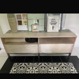 (Category: ) located in . Submitted by ranjinijini (Listing ID 1380815523, Image 1). Description: .