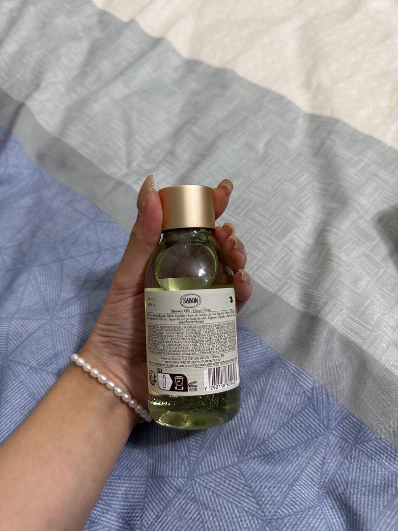 由 heeee__ (刊登 ID 1380882378，圖片 2) 提交，位於 台北市 (Taipei) 的 Sabon 綠玫瑰沐浴膠 (類別：沐浴清潔相關)，說明：全新 匯款全家店到店/北捷紅線面交。