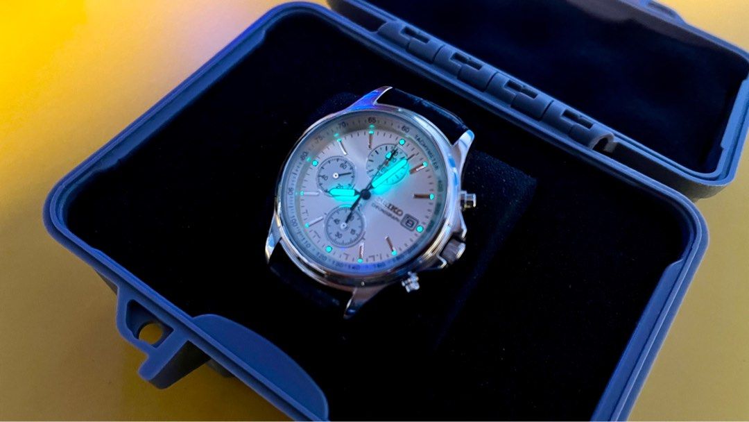 Seiko Chronograph Unisex 36mm (Category: Men's Watches) located in Santa Ana. Submitted by lowerbasement (Listing ID 1380862309, Image 2). Description: Unisex 36mm Leather strap Clean Glass like new with rugged case.
