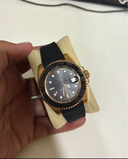 (Category: ) located in . Submitted by jayktrading (Listing ID 1380853414, Image 1). Description: .