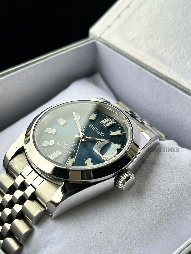 SEIKO ORIGINAL MACHINE (Category: Men's Watches) located in Caloocan City. Submitted by jmtheseller (Listing ID 1380830969, Image 3). Description: SEIKO PROSPEX MOD Brandnew Original NH35 Machine Water Resistant 36mm case size diameter Asking ₱7,400.00 meetup cavite or muntinlupa Cash on pickup via LBC .