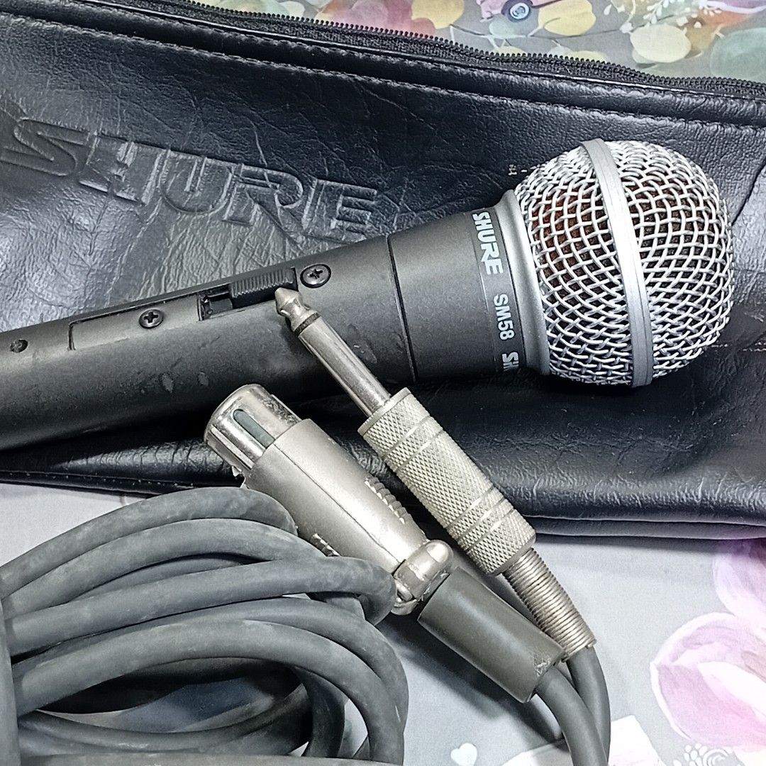 Shure SM58 Microphone Tested working (Category: Microphones) located in Paranaque City. Submitted by vintagepopsicle (Listing ID 1380836105, Image 1). Description: with original pouch case and 4 meters of XLR Cable. Serious Inquiries only. gcash then we lalamove.