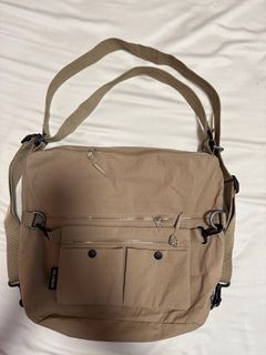 (Category: ) located in . Submitted by bags1388 (Listing ID 1380766968, Image 1). Description: .
