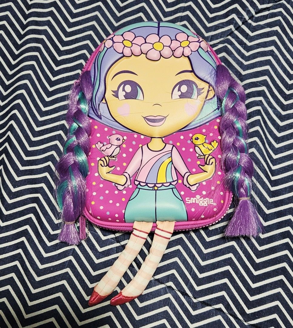 SMIGGLE 3D Pencil Case Bag (Category: Everything Else Others) located in Paranaque City. Submitted by deetoledo (Listing ID 1380697515, Image 1). Description: Original Smiggle Size 16x23x5 cm.