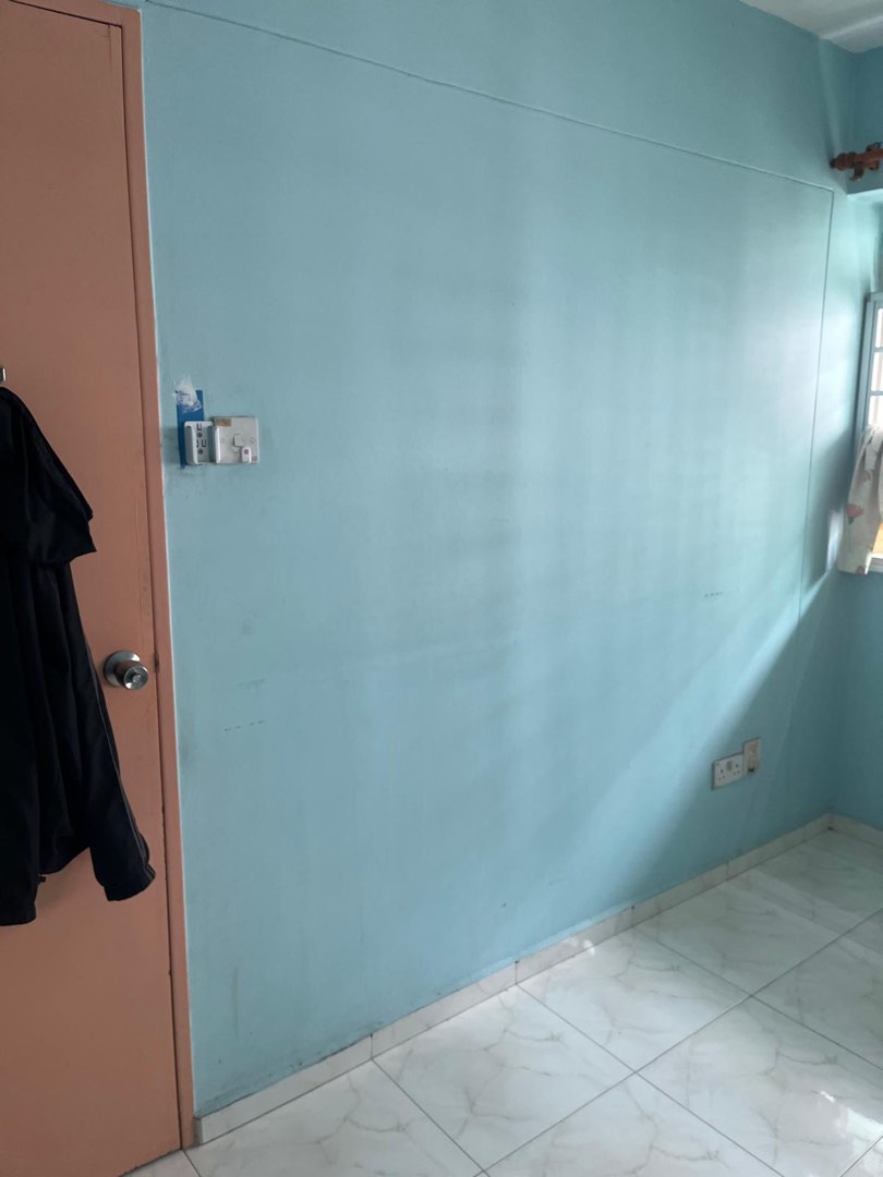 (Category: ) located in . Submitted by dillibabu600434 (Listing ID 1380837268, Image 1). Description: .