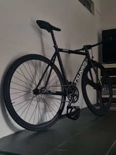 (Category: ) located in . Submitted by lakakaka8948 (Listing ID 1380803872, Image 1). Description: .